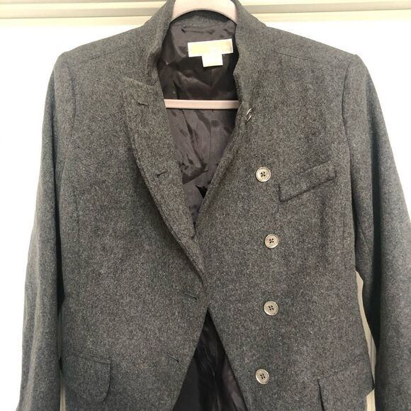 LIKE NEW grey Michael Kors wool blazer size 6 - Picture 2 of 10